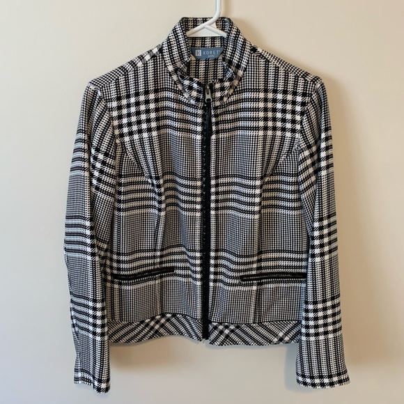 💜 2 for $30 / Black & White Plaid Jacket - Picture 2 of 5